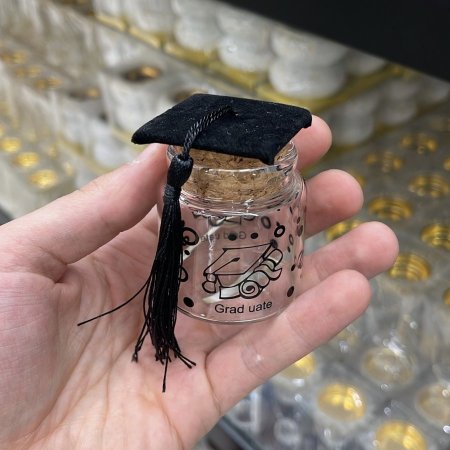 مرتبان زجاج تخرج