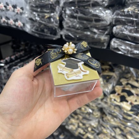 توزيعة تخرج اكريليك غطاء ذهبي