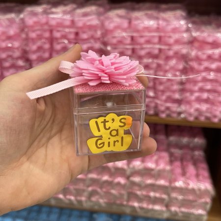 مكعب زهري it’s a girl