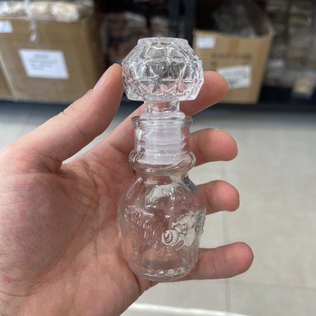 زجاجة عطر منقشة سعة 50ML