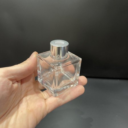 زجاجة عطر 50ML غطاء فضي